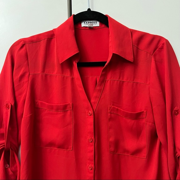 EXPRESS Solid Red Two Pocket Portfolio Shirt
Blouse Button Down Slim Fit Top S - Picture 3 of 16